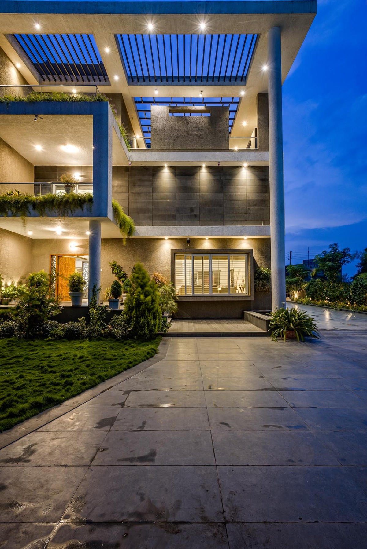 Exterior View Of Hambarde Residence by 4th Axis Design Studio