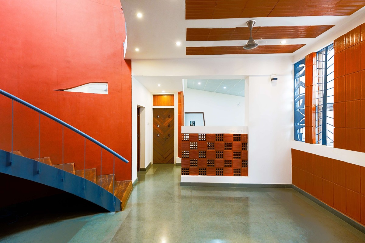 Interior view of A Place of Belonging - Shriharinivas by Masonry of Architects-Marq