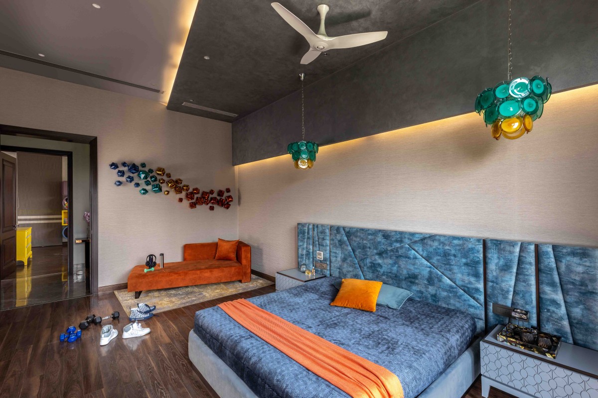 Bedroom 2 of Chattarpur Villa by Design Deconstruct