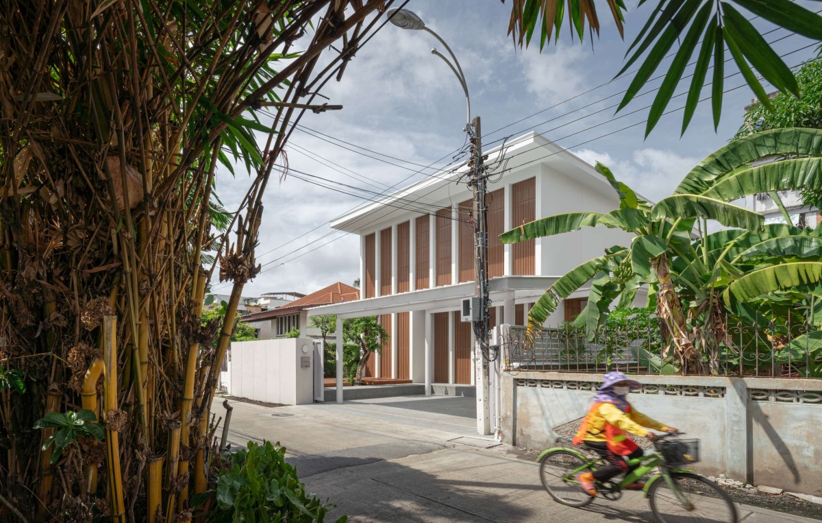 Exterior view of Masook House by Studio PATH