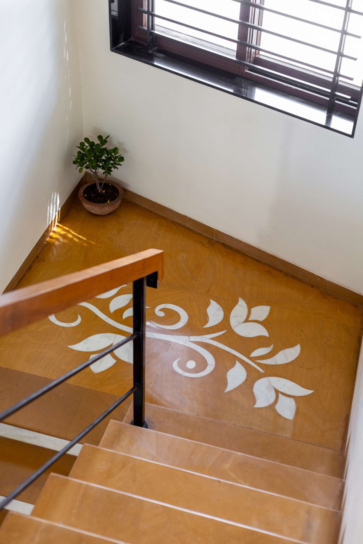 Staircase of Kulkarni Residence by Bandhaan Architects