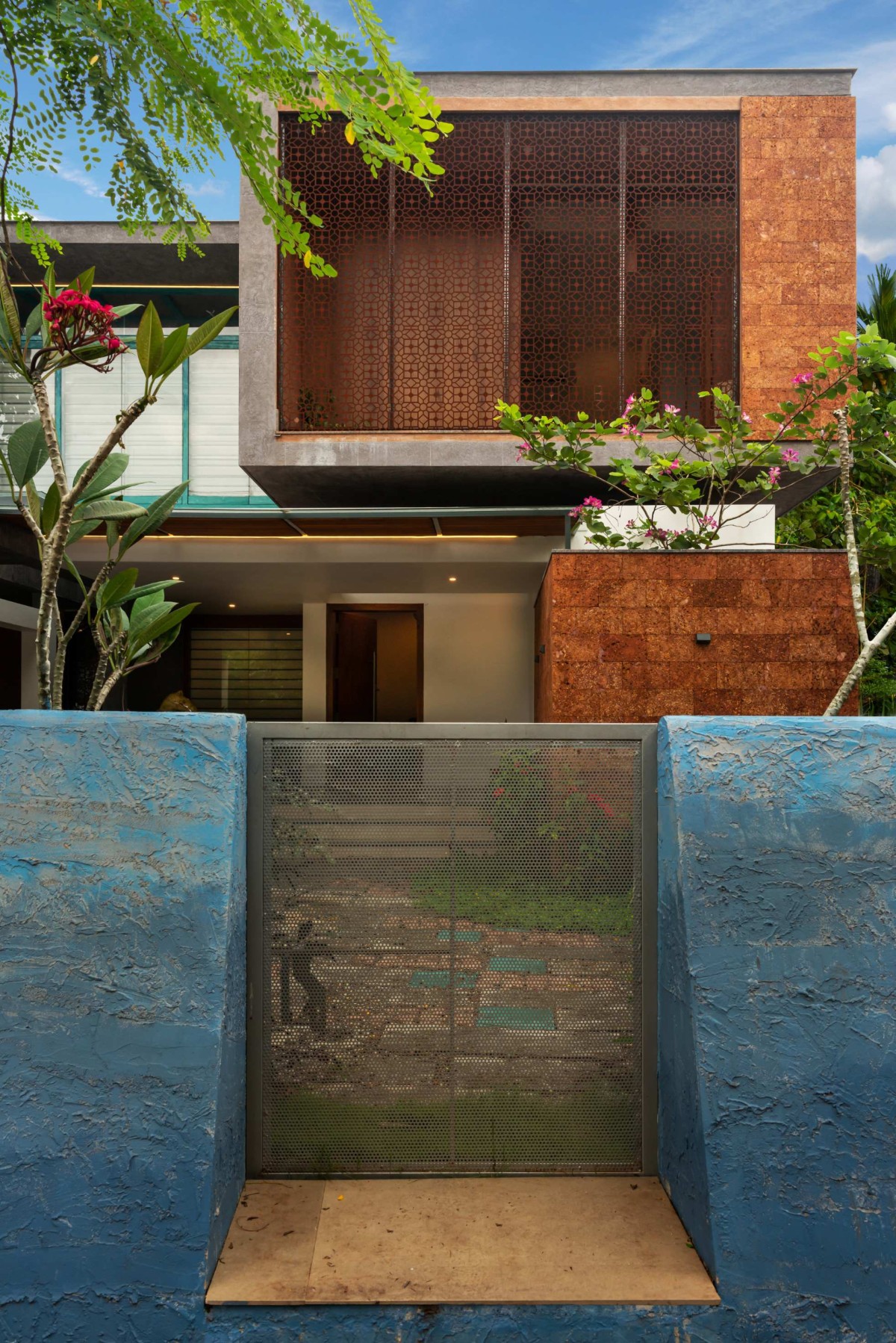 Exterior view of Manjadi House of The Bead Tree by NO Architects Designers and Social Artists