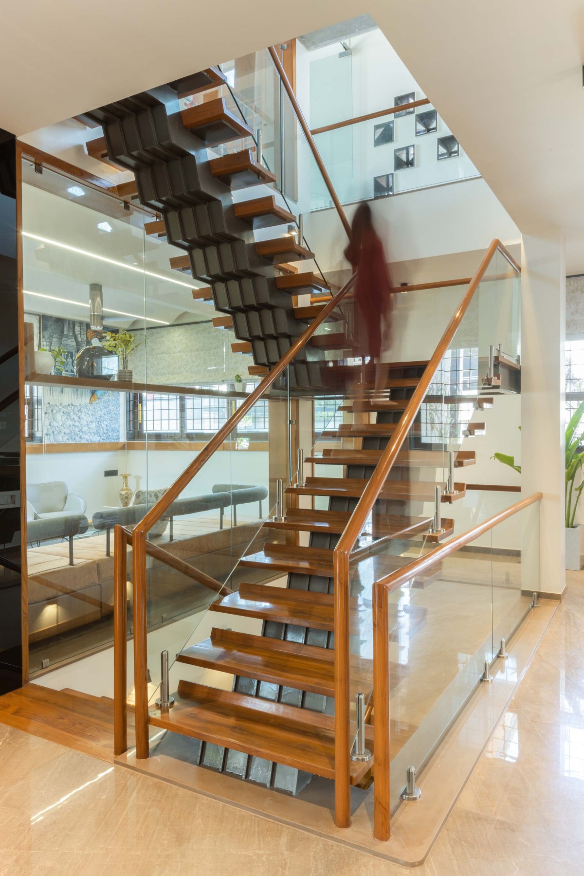 Staircase of Swapna Residence - A Harmonious Fusion of Design and Function by Architects at Work