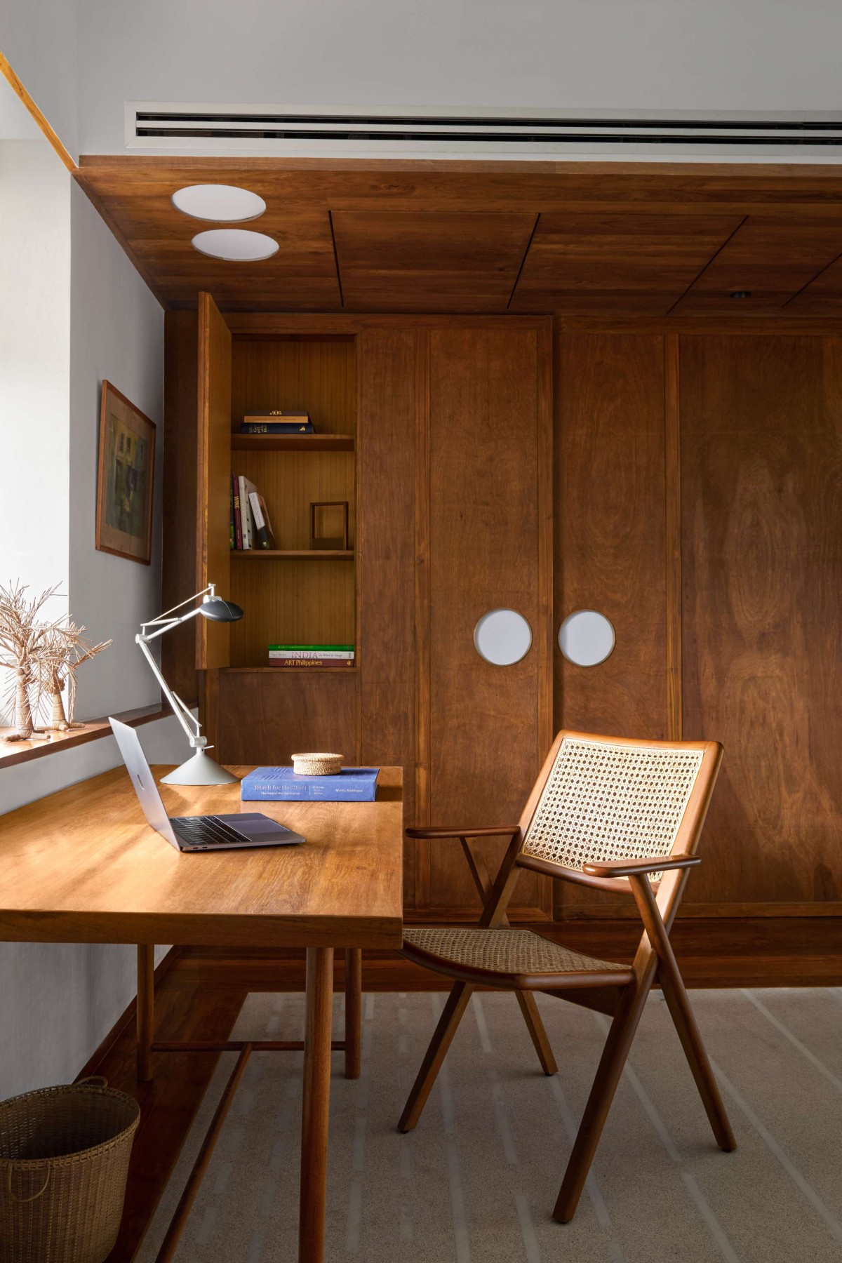 Study room of The Zen Apartment by Atelier Varun Goyal