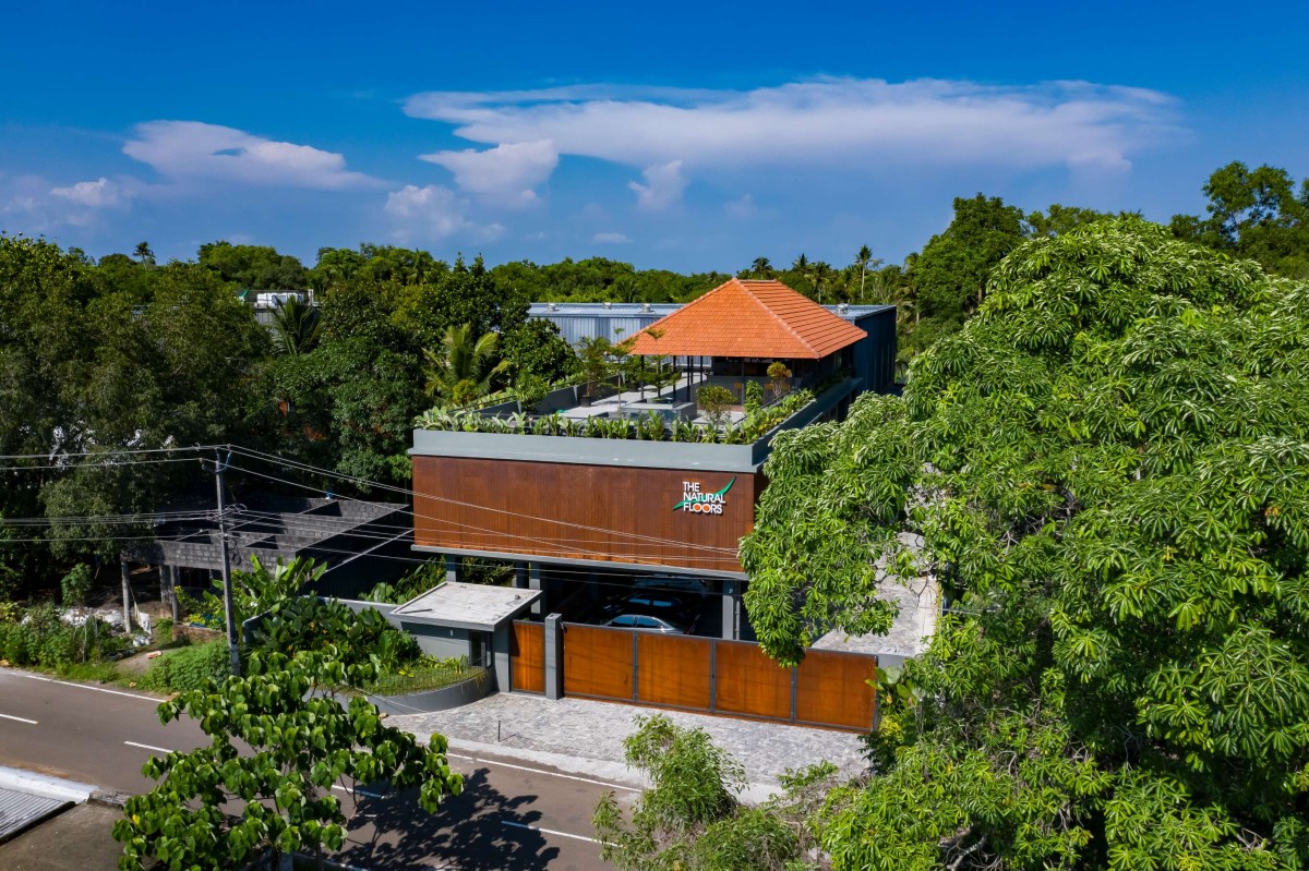 Exterior view of The Natural Floors by Barefoot Architects