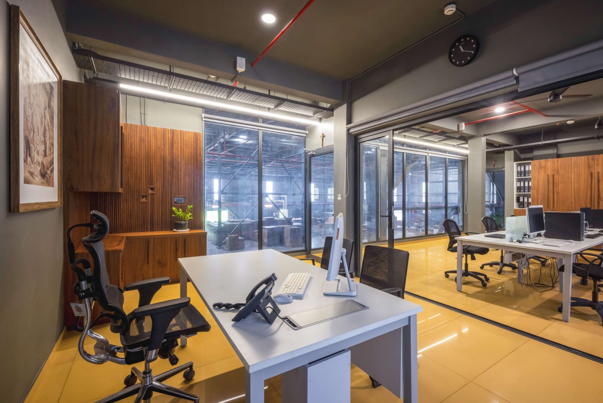 Interior of The Natural Floors by Barefoot Architects