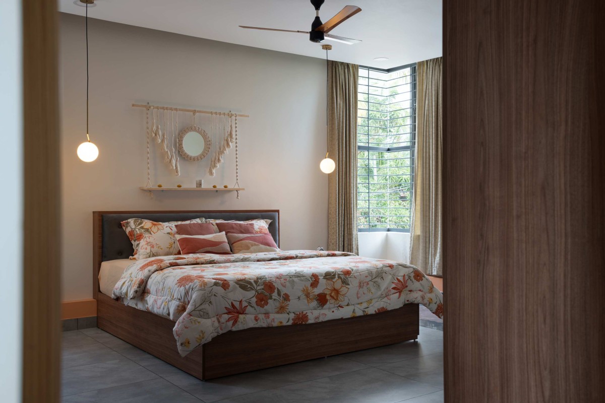 Bedroom of House In Between by Tales of Design studio