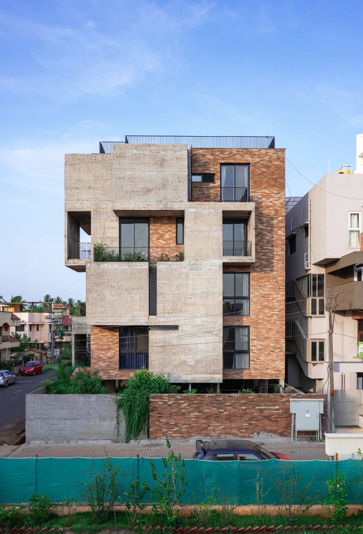 Exterior view of Ankle Residence by Rahul Pudale Design