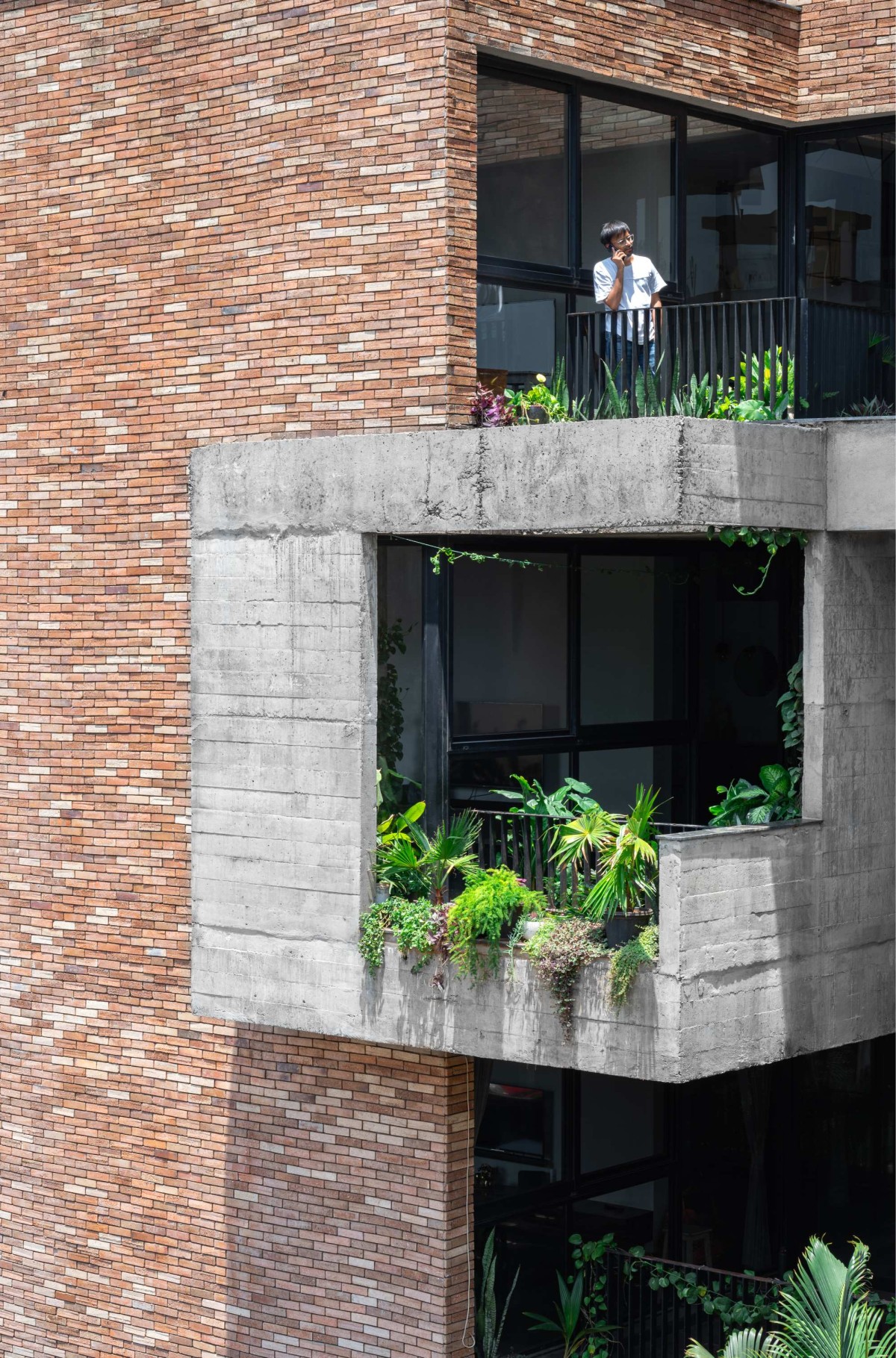 Balcony of Ankle Residence by Rahul Pudale Design