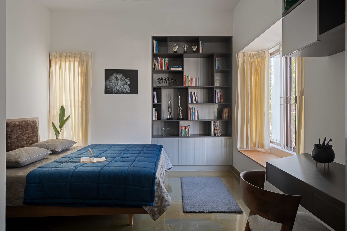 Kids Bedroom of Shreesha Residence by Shilpa Sambargi Architects