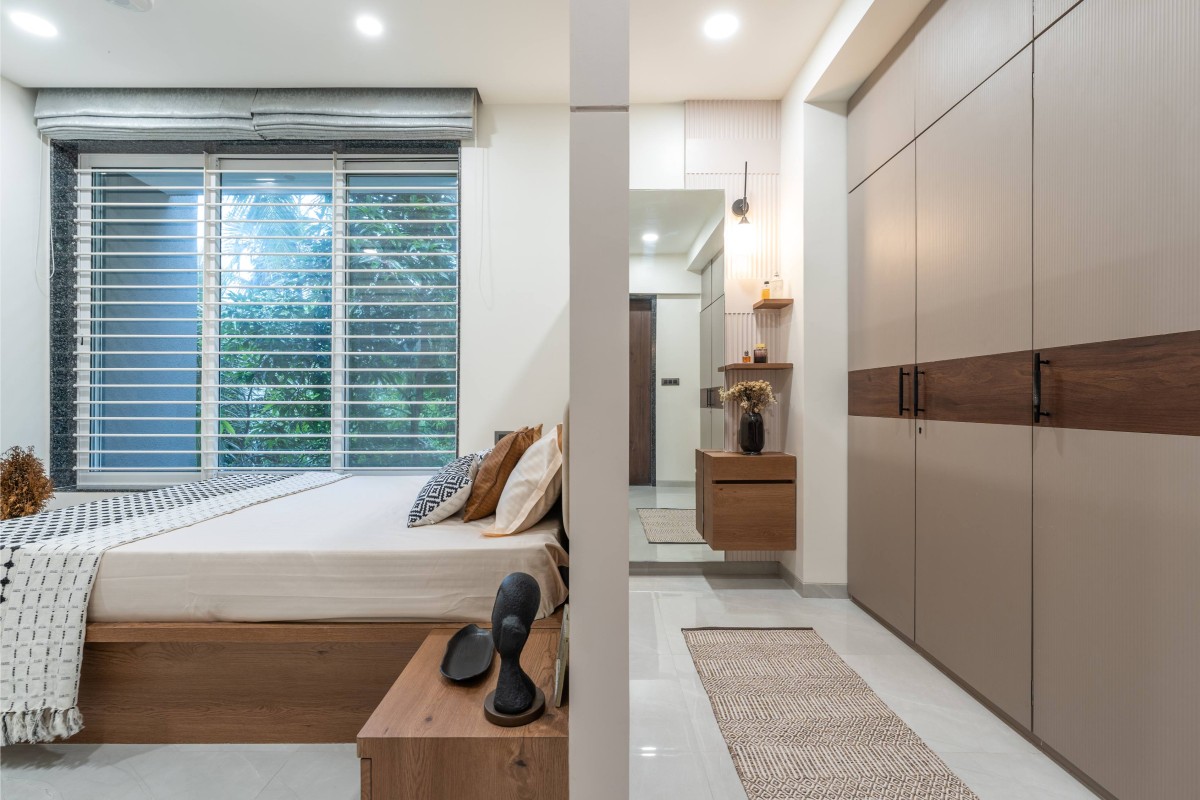 Master Bedroom of Sukoon by the Subtle Studio