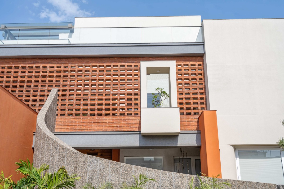 Exterior view of Shreekunj Bungalows by Shraddha Architects