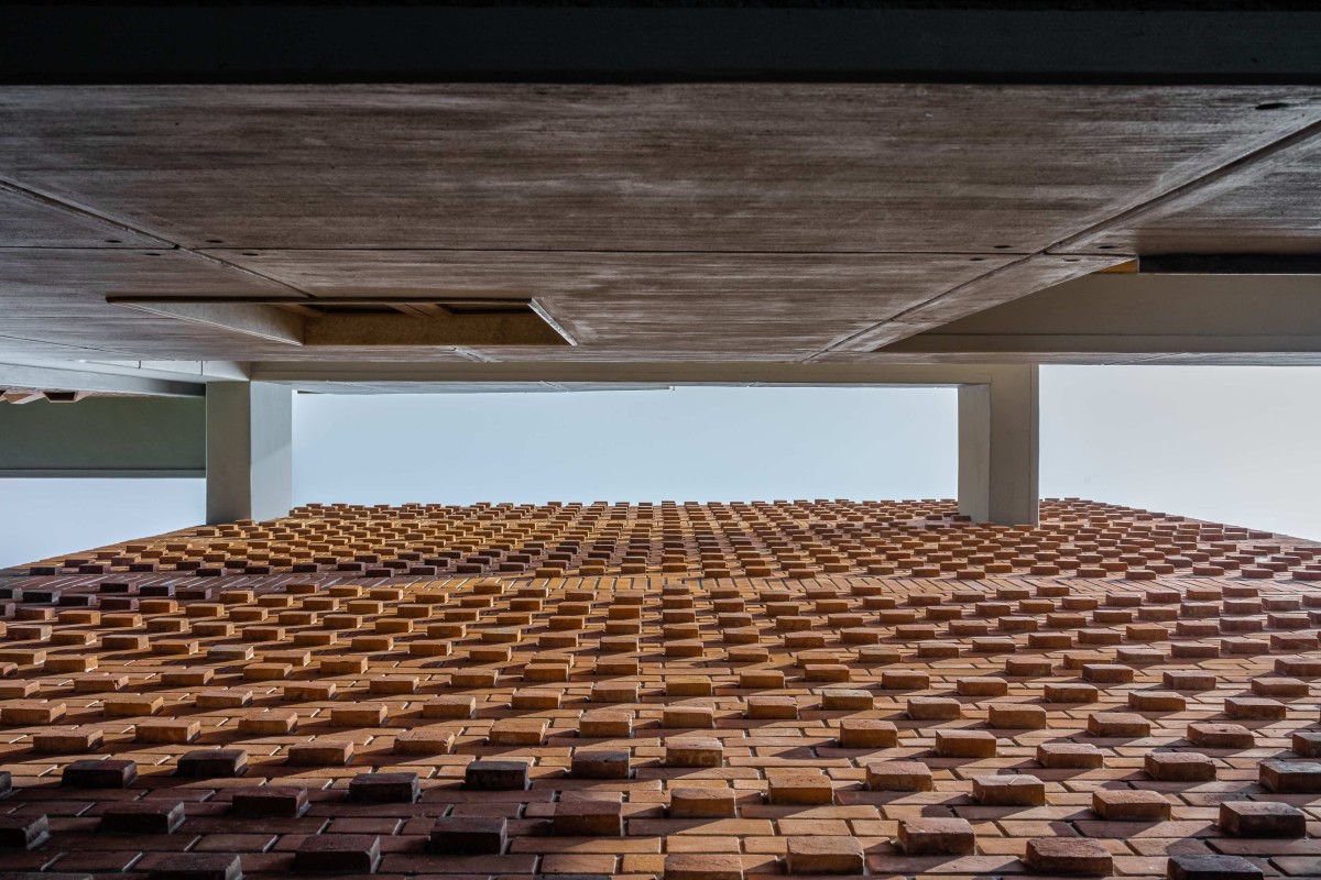 Detailed shot of brick wall of 2Box House by DF Architects