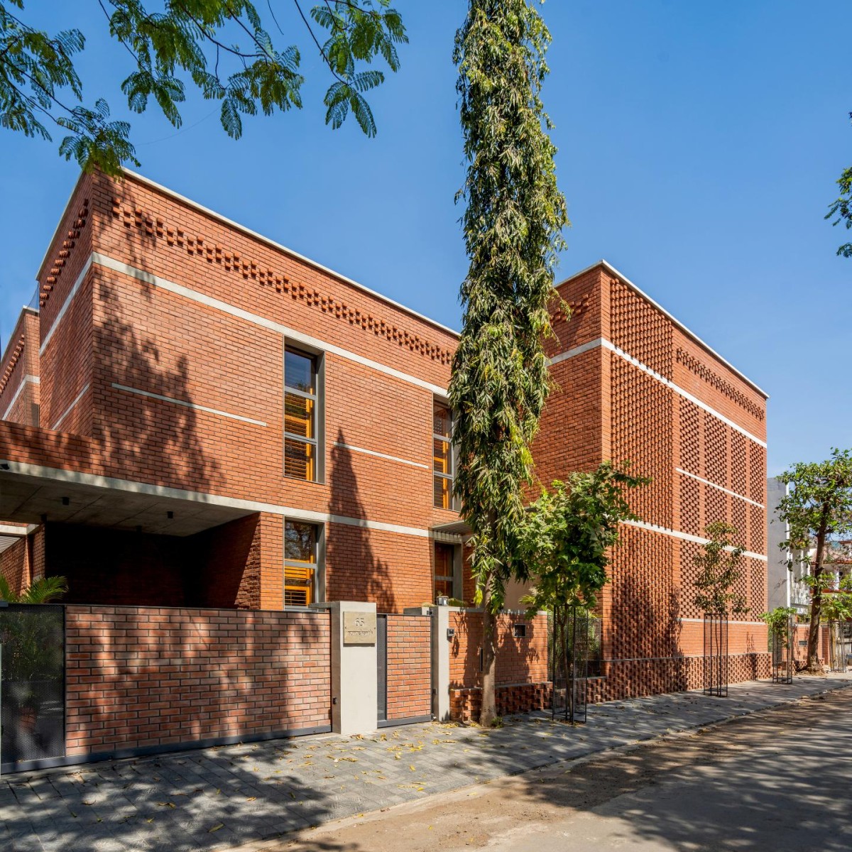 Exterior view of An Urban House by MISA Architects