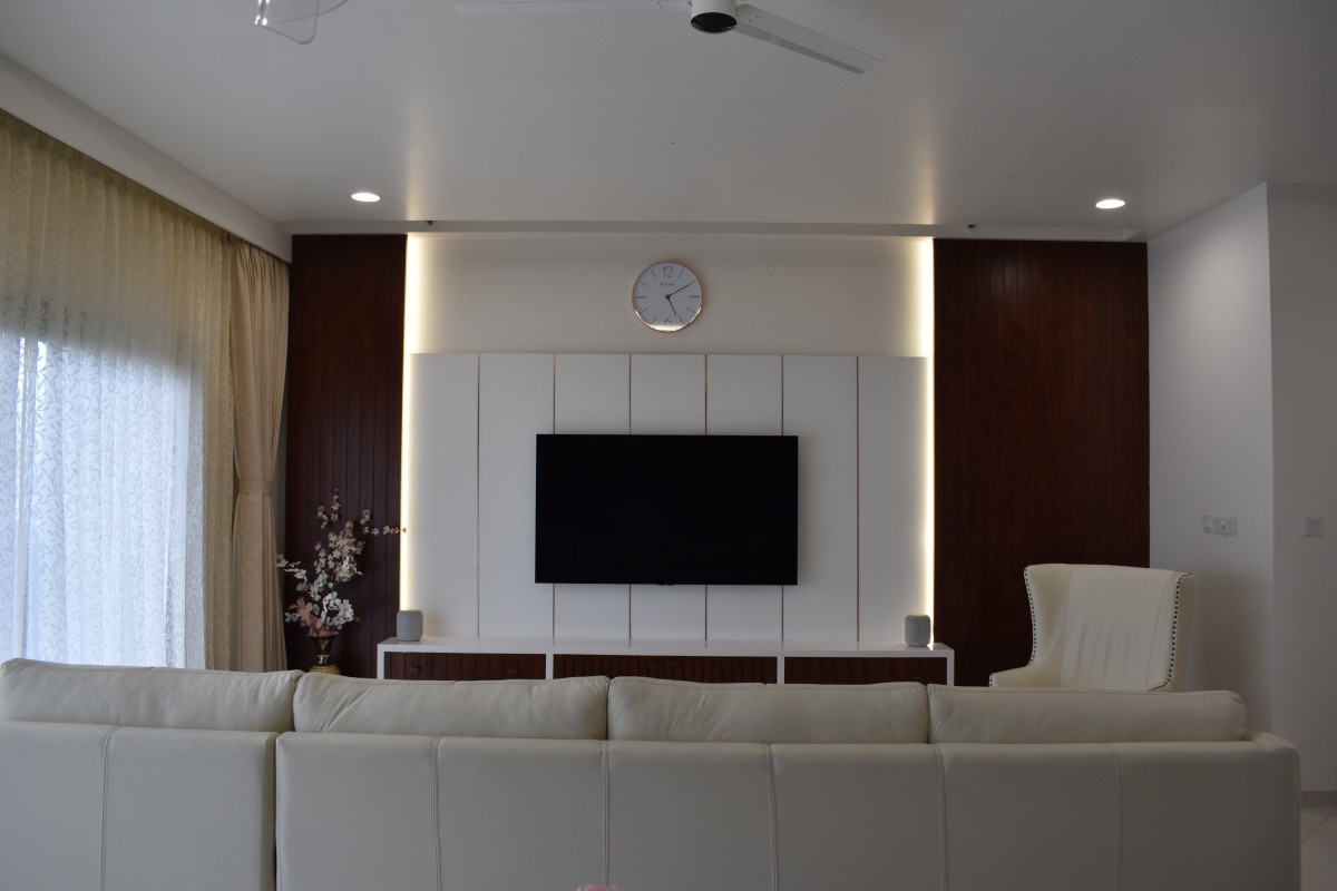 Living room of Mr. & Mrs. Abhishek Residence by Stellarch