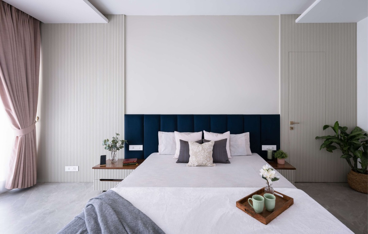 Bedroom of House One891 by Studio Vasaka