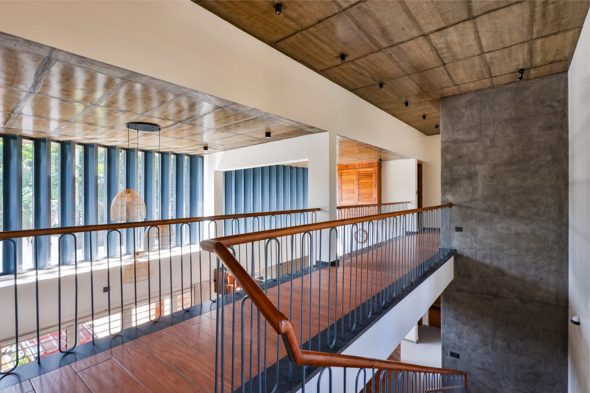 First floor corridor of Meghamalhar by T Square Architects