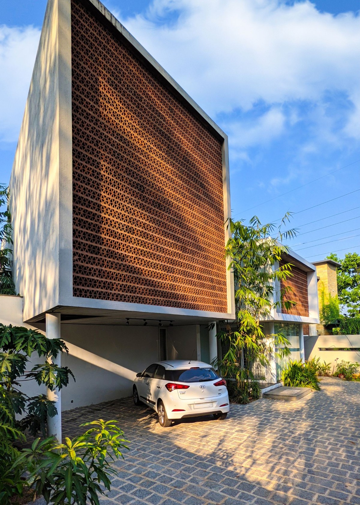 Parking of Buoyant Hue by Mindspark Architects