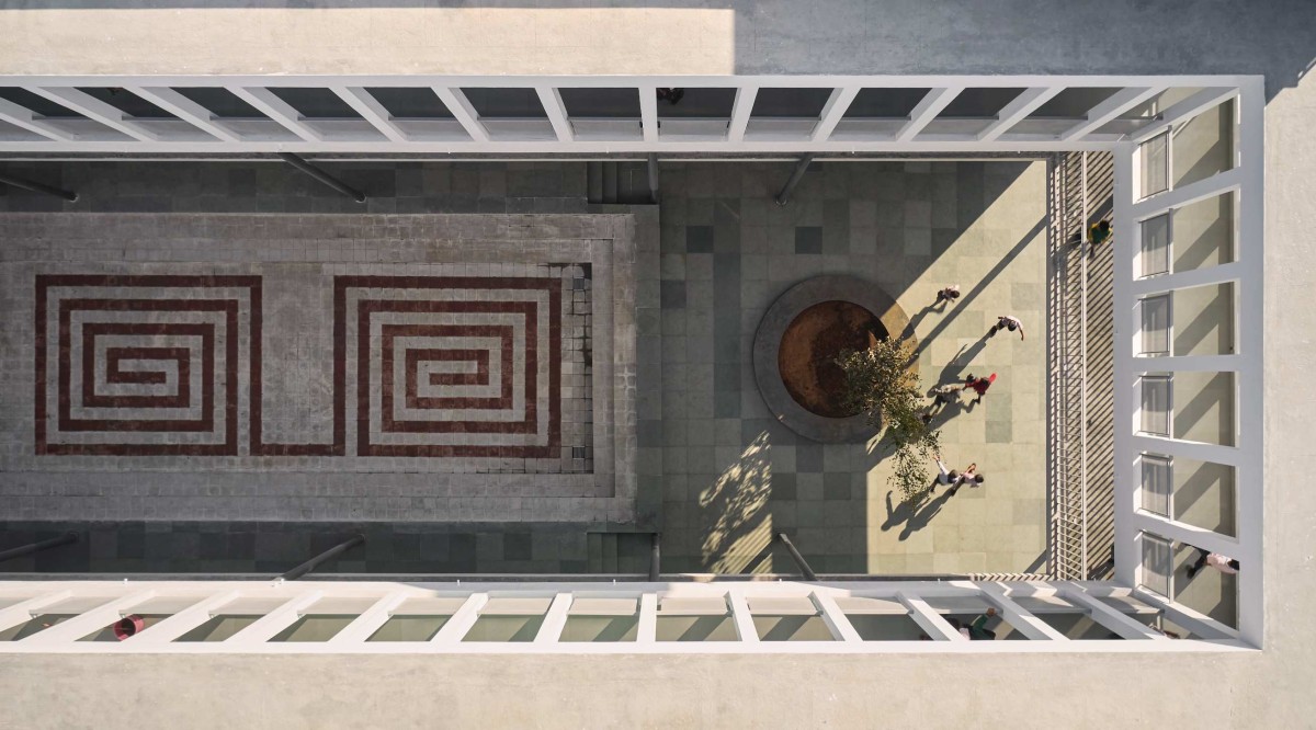 Bird eye view of Courtyard of Vidyakula International School by Sudaiva Studio