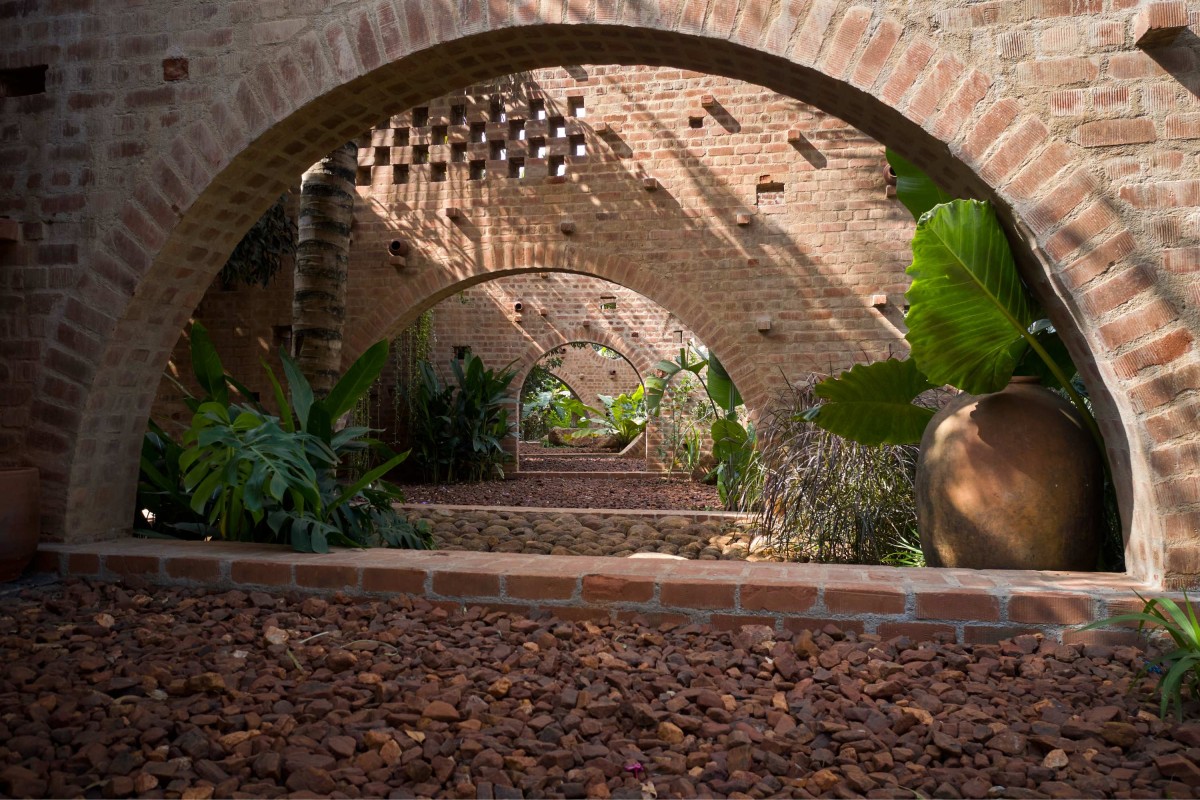 Exterior view of Subterranean Ruins by A Threshold