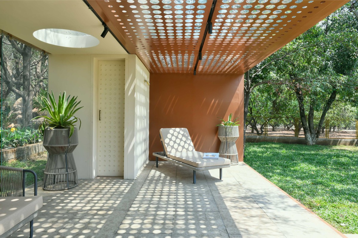 Outdoor Gazebo of Brick Mask House by Spacefiction Studio