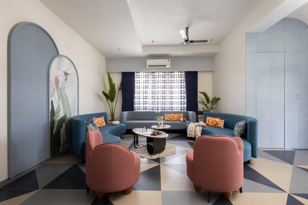 Family Lounge of #15 Anantaya by Alaukik Architects