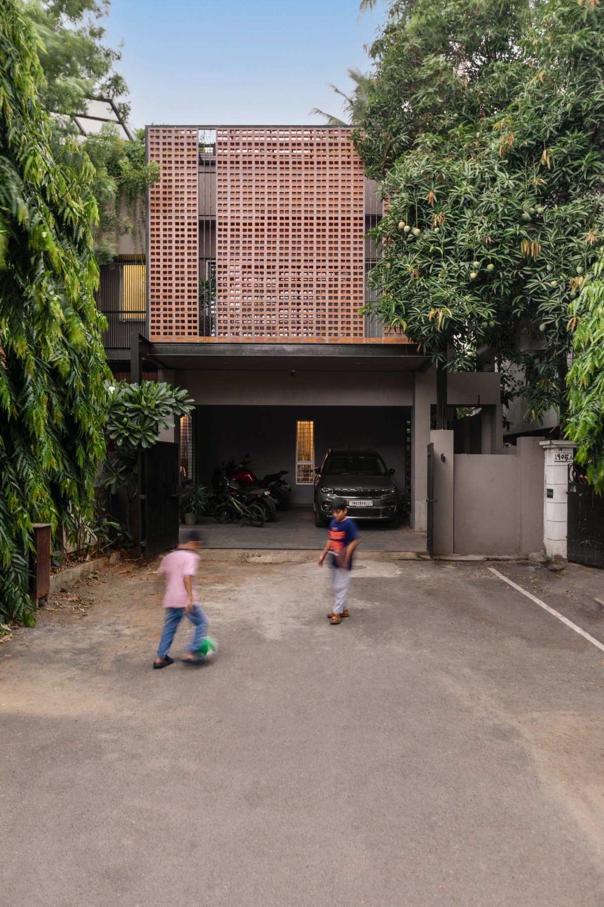 Exterior view of Utsaha Residence by Kosh Studios