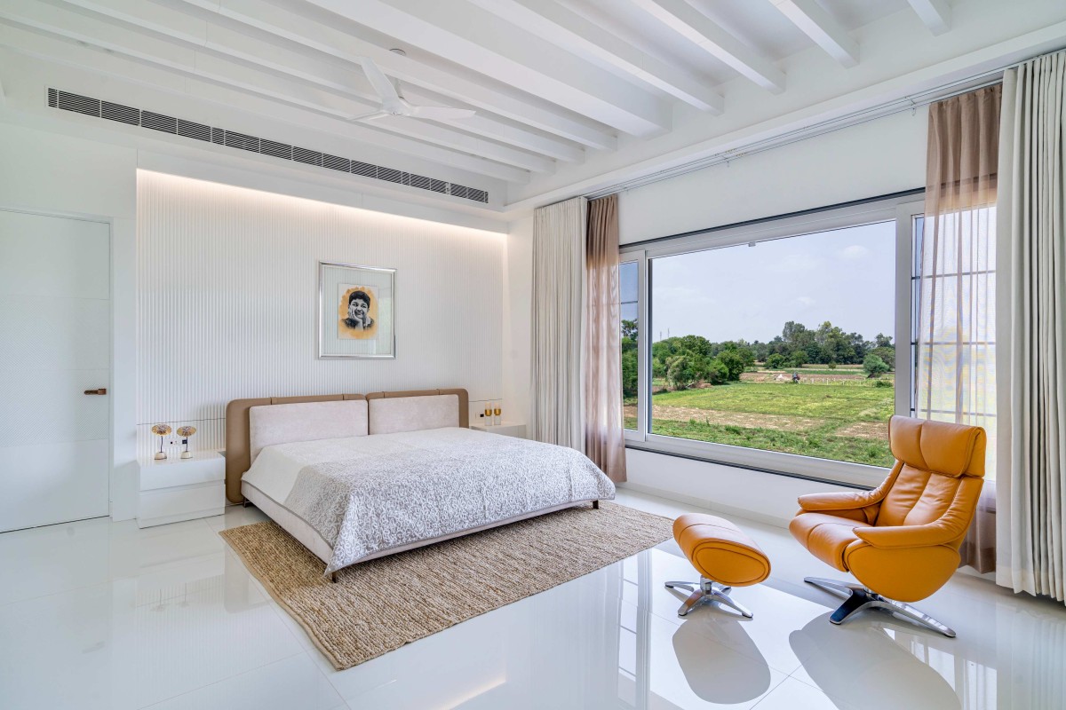 First Floor Master Bedroom of Sri Sri Villa by Ace Associates