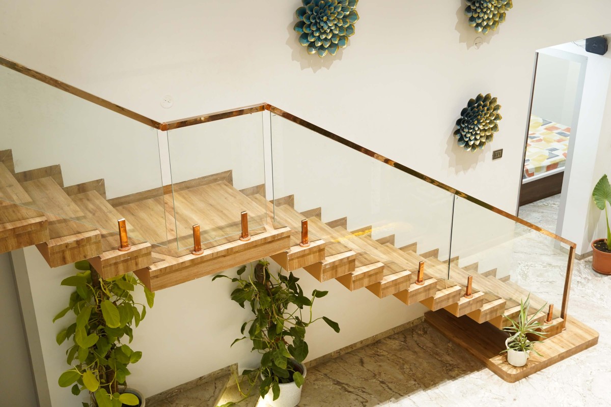 Staircase of Amardeep Villa by Shraddha Sadamate Architect