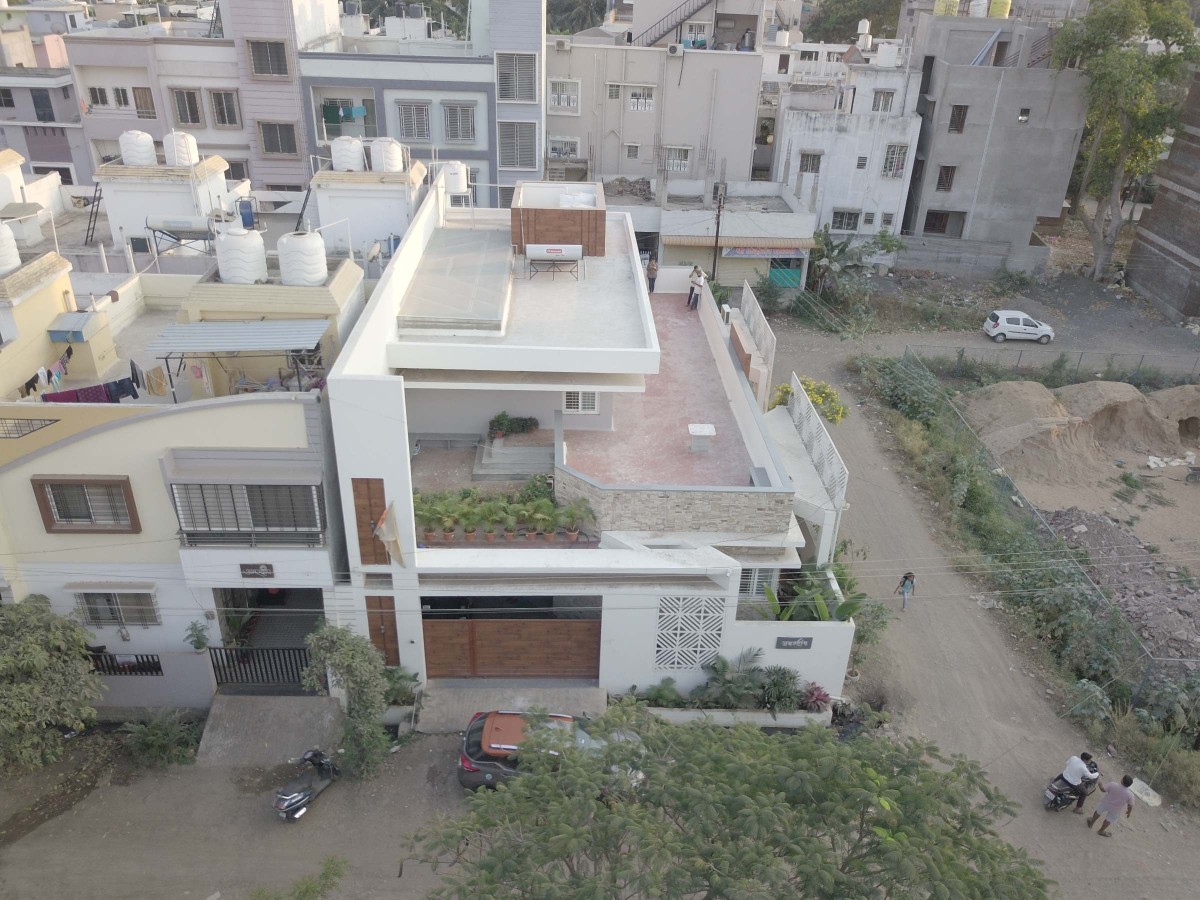 Aerial view of Amardeep Villa by Shraddha Sadamate Architect