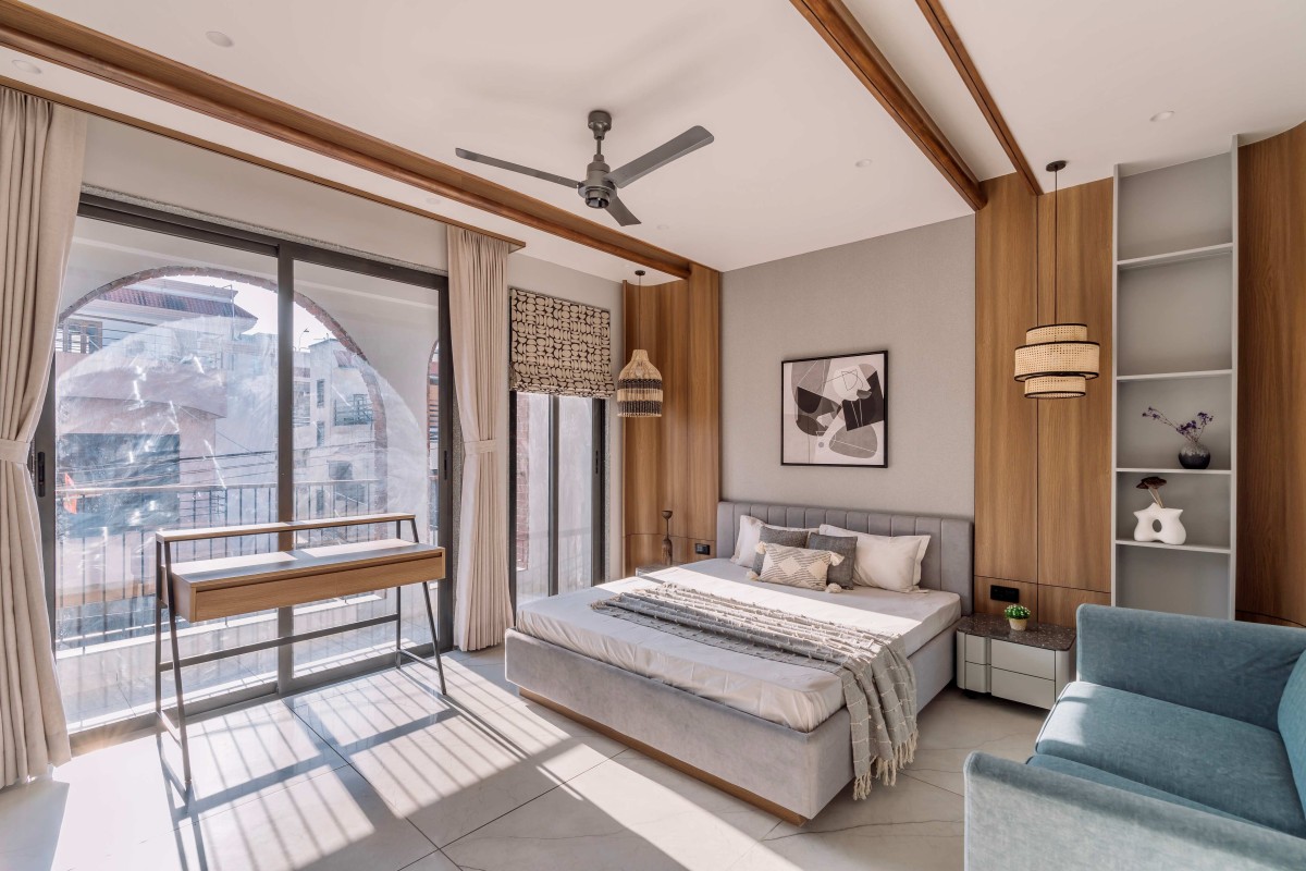 Bedroom of Chainani House by Jagrut Shah Architect and Associates