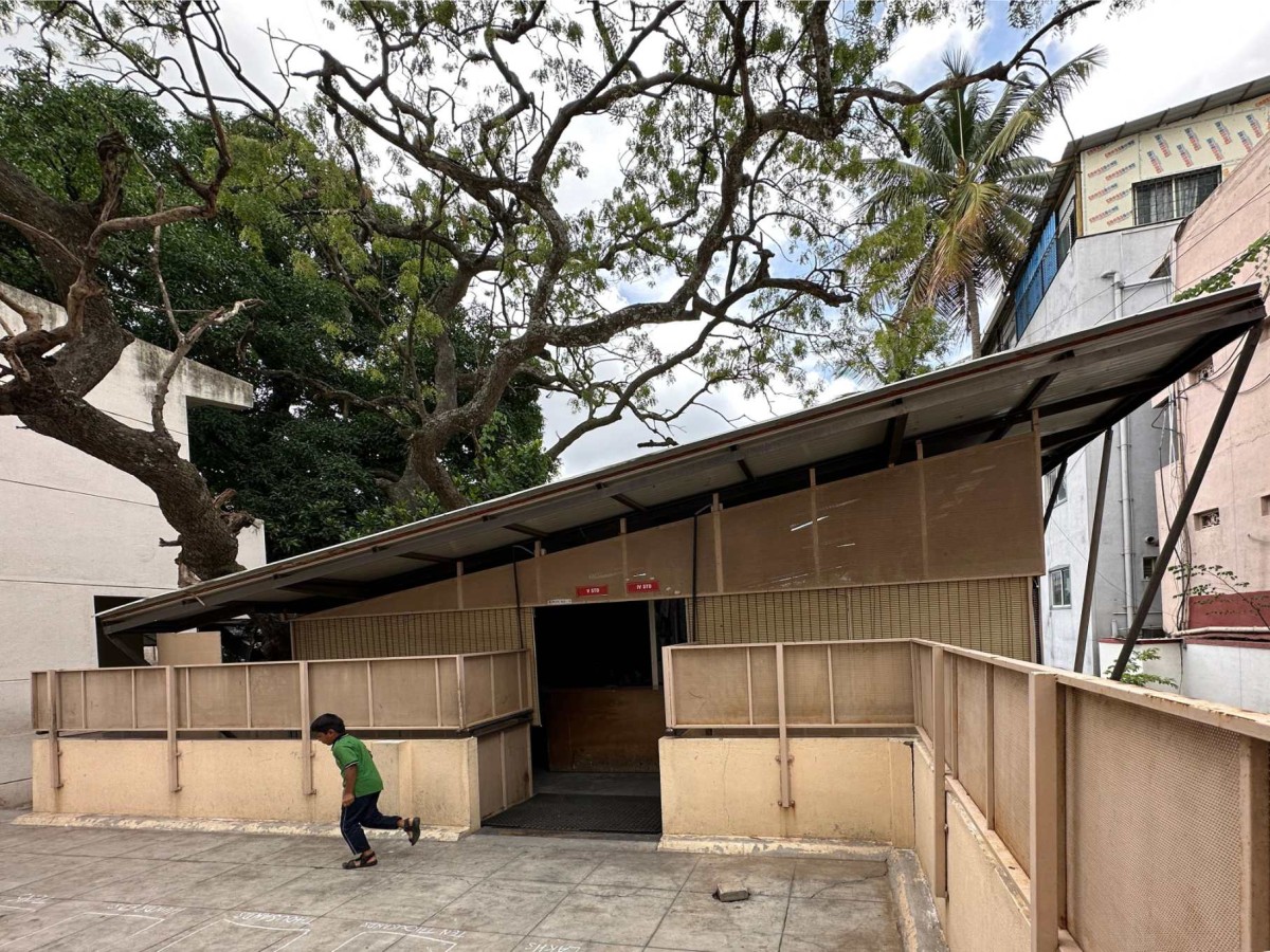 Terrace of RBANMS School by Mathew and Ghosh Architects