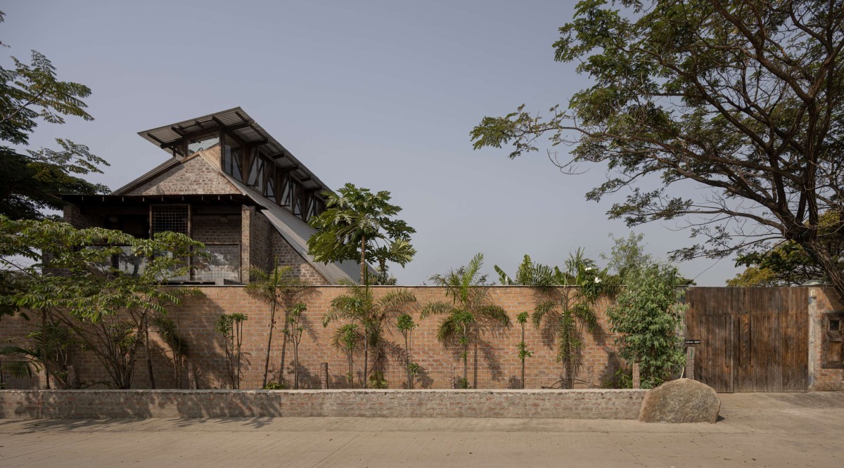 Exterior view of Pott House by Kiron Cheerla Architecture Design