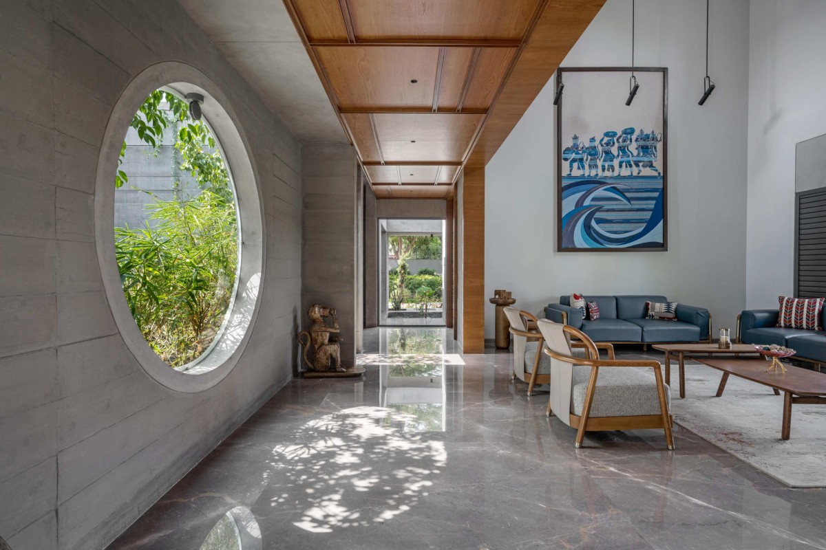 Living room of Mehul Patel Residence by Groundwork Architecture