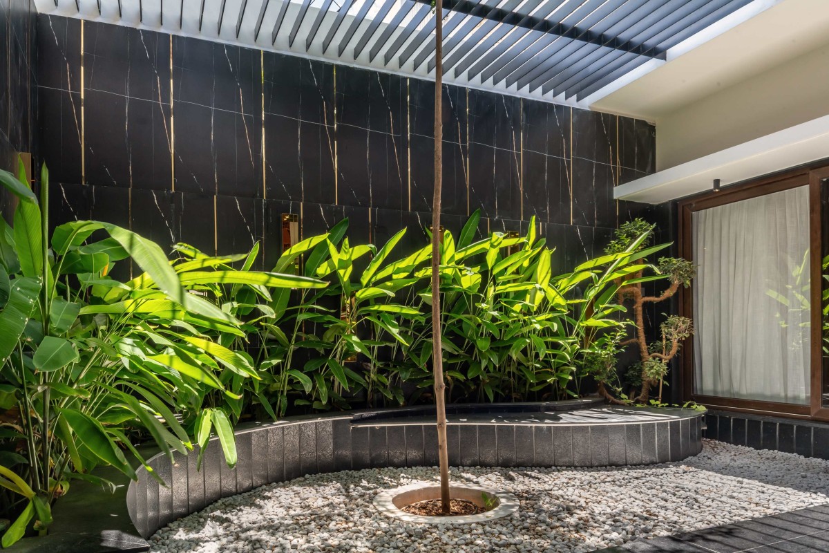 Elder son’s bedroom courtyard