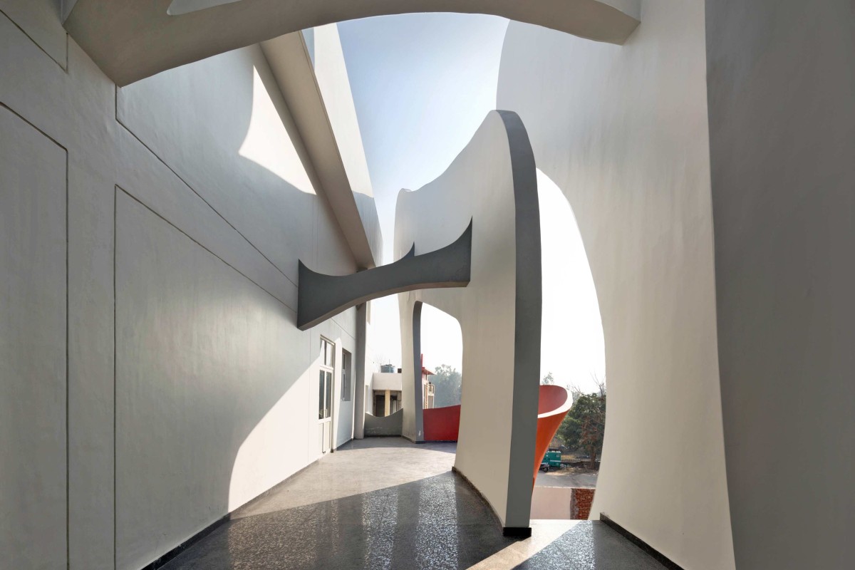 Porch of Doaba Public School by Studio Ardete