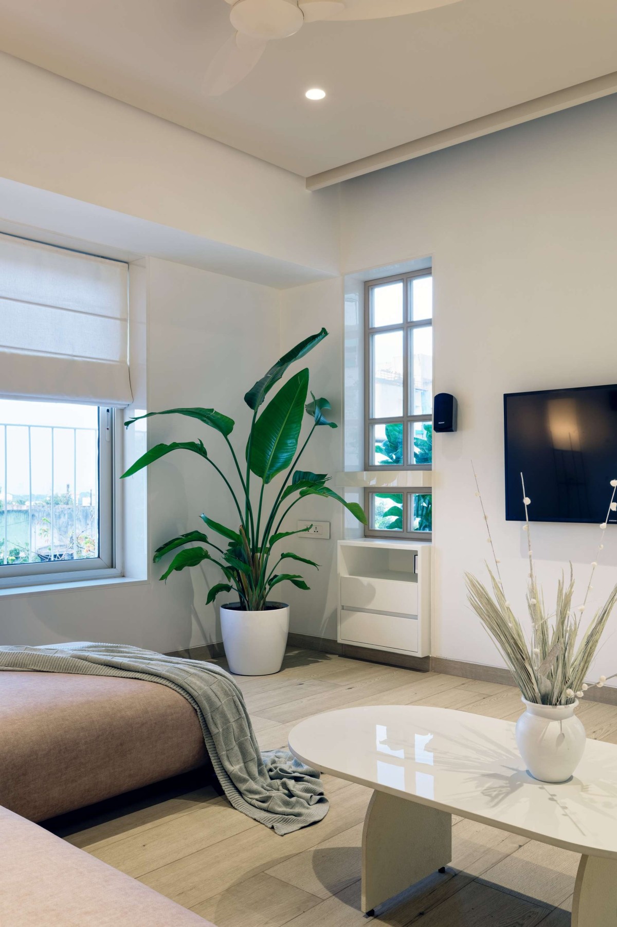 Living room of White Home by Element9 Design Studio