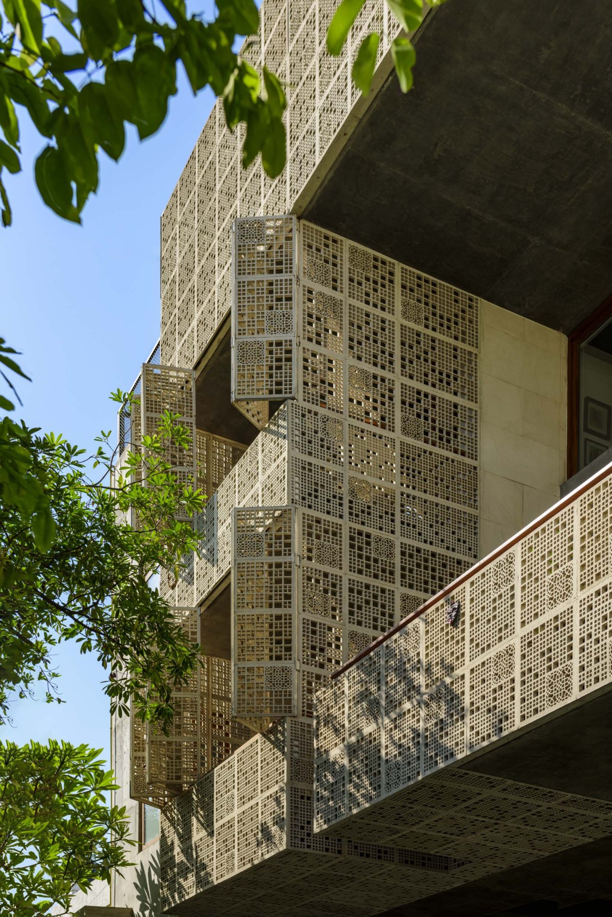 Exterior view of House of Voids by Malik Architecture