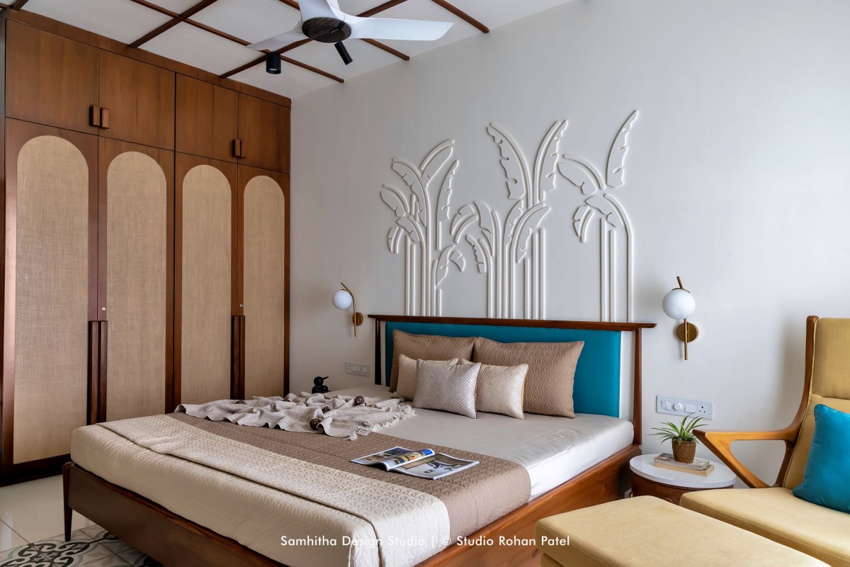 Bedroom of Manjalpur Residence by Samhitha Design Studio