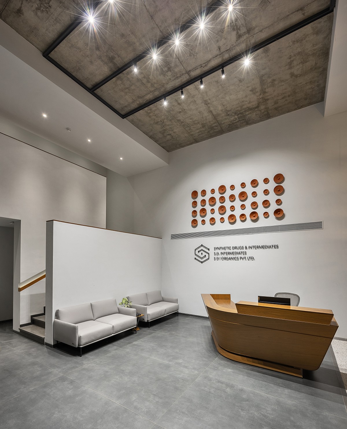 Reception area of SDI by Darshan Bulsara Architects