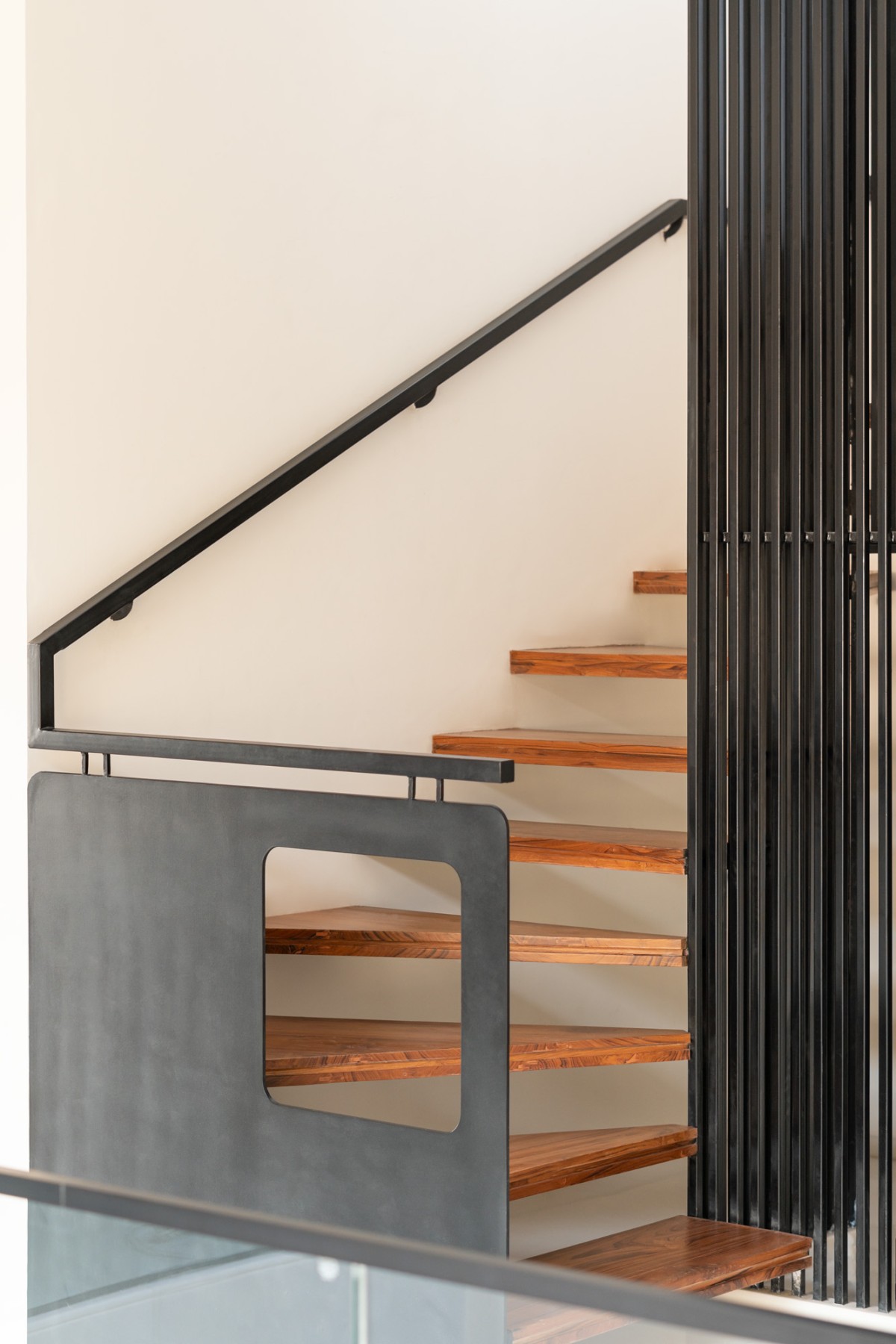 Staircase of Residence 100 by Subash and Associates