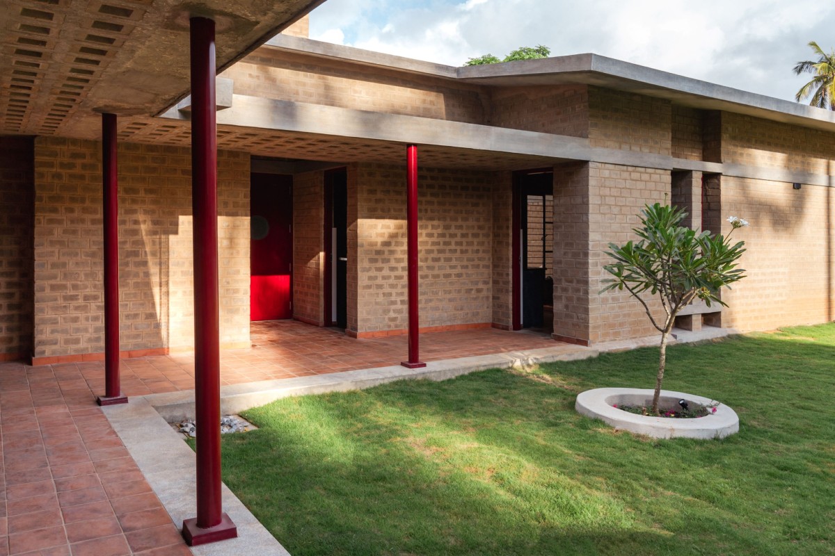 Courtyard of Organic Research & Training Centre by Sejpal & Raje Architects