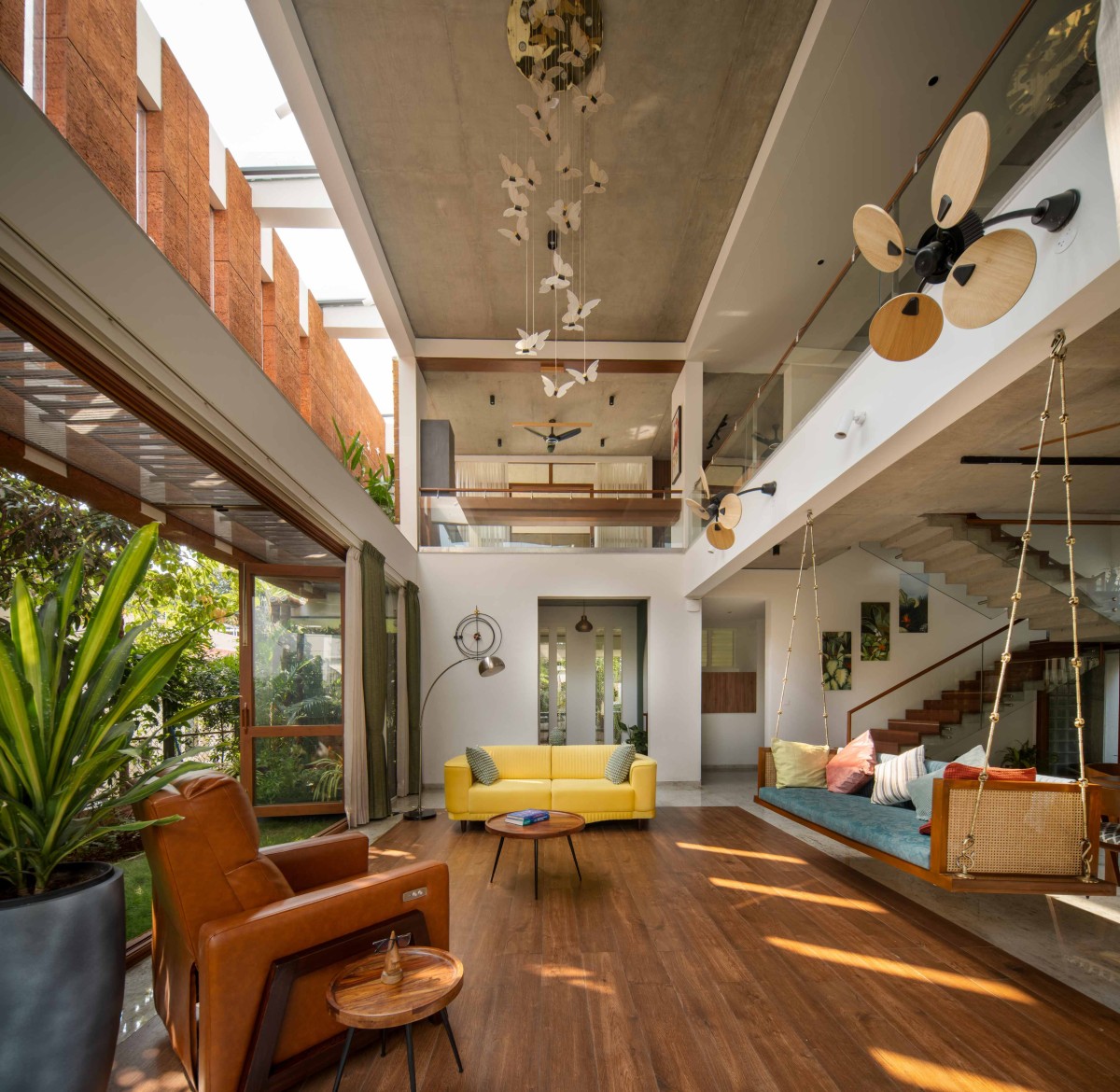 Living room of House of Greens by 4site Architects