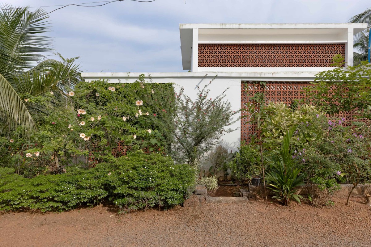 Exterior view of Thanal - “The Common Man’s House” by Archidose Architects