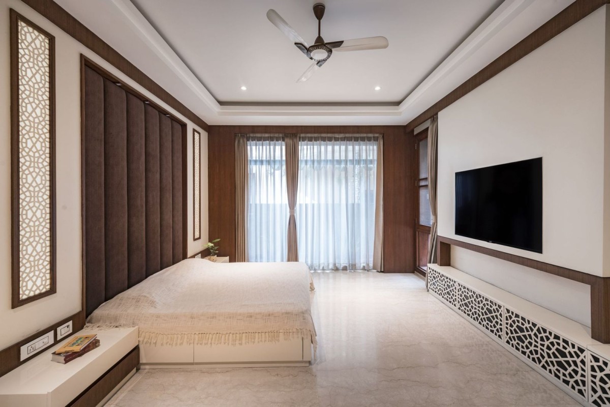 Bedroom of Harmony Courtyard Villa by Studio Clay