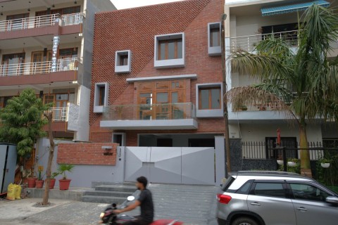 The Box House by OM Architects