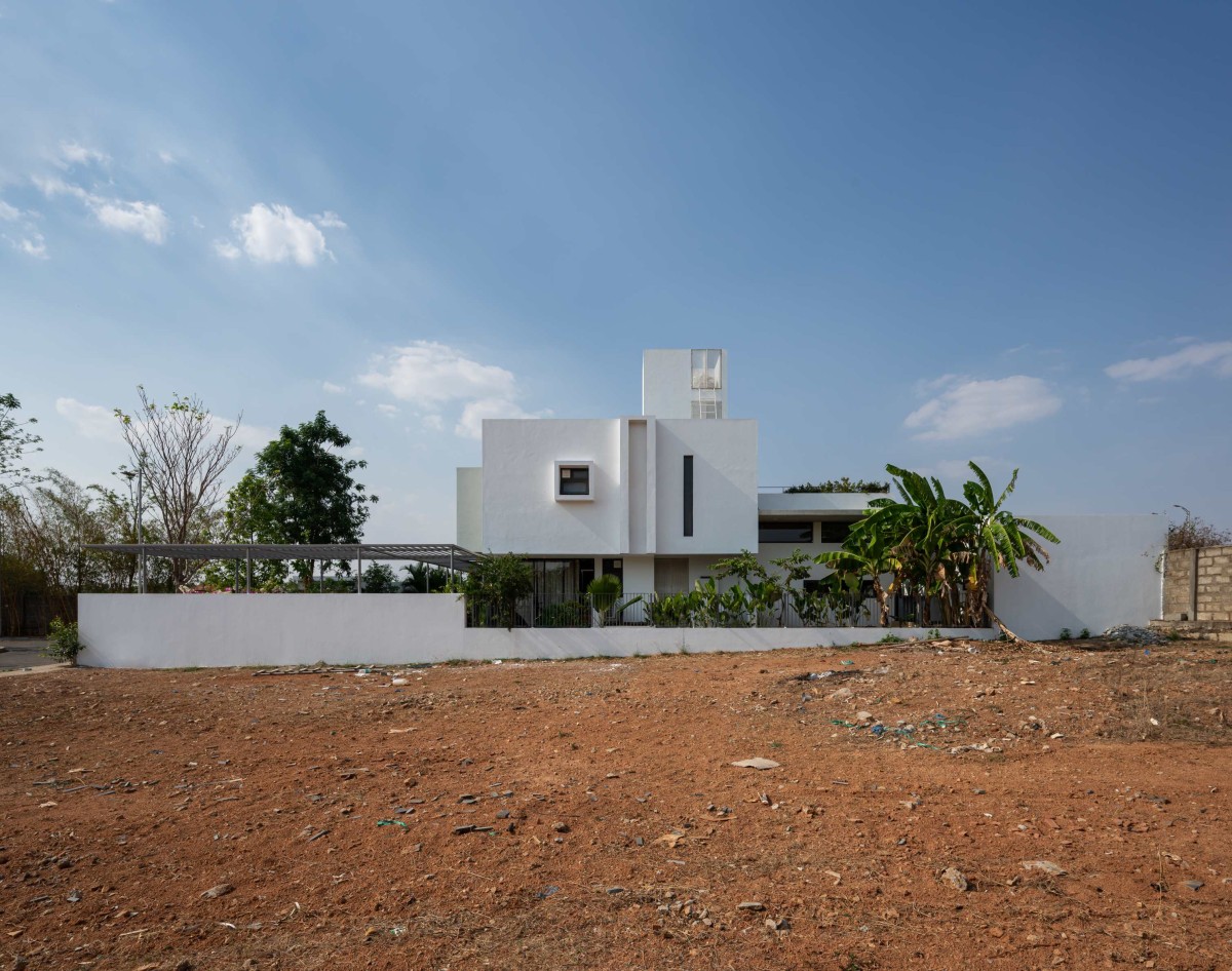 Exterior view of Samam House by ma+rs