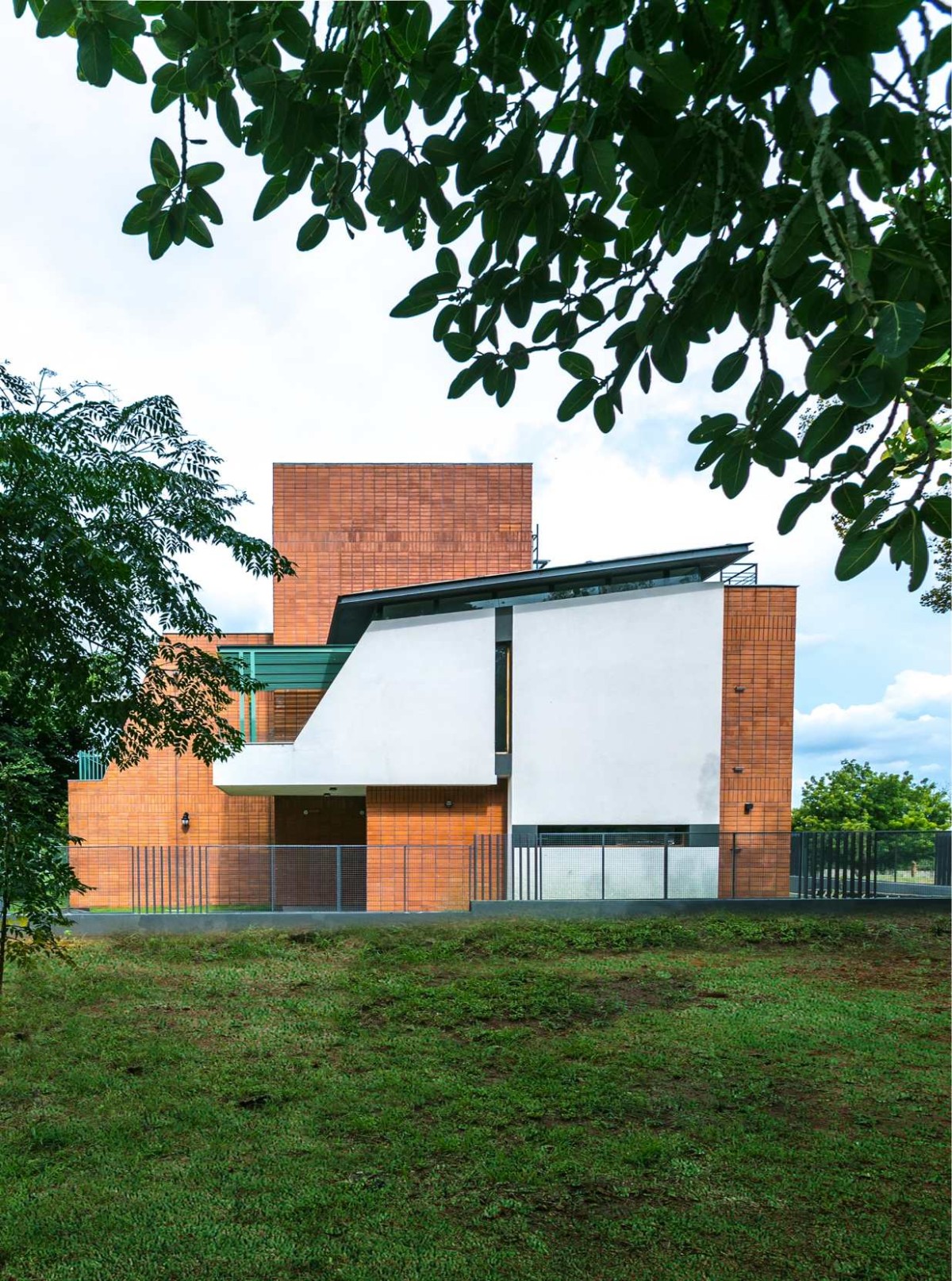 Exterior view of An Earthy Affair by Collage Architecture Studio