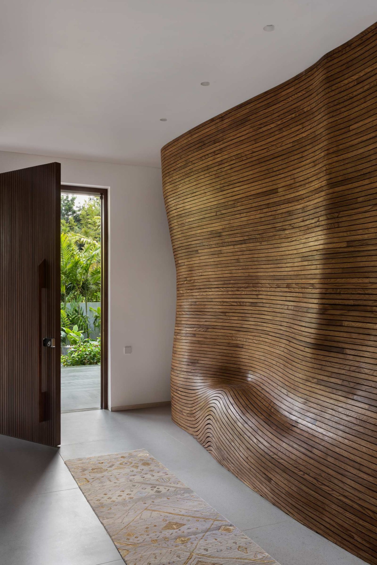 Entrance foyer of Otla House by We Design Studio