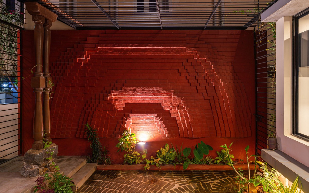 Dusk light shot of courtyard of Paati Veedu by Art & Architecture